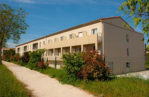Bagnols-sur-Ceze Apartamento | La Résidence Des Oliviers