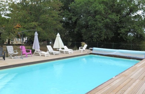 Bonneville-et-St-Avit-de-Fumadieres Casa | La Raze by Interhome