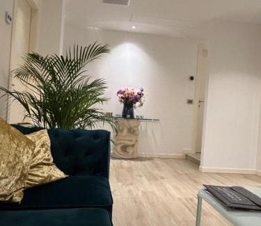 Bergamo Cama Y Desayuno | La Reggia b&b
