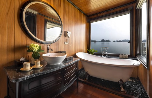 Ha Long Alquiler De Eote | La Regina Legend Cruise