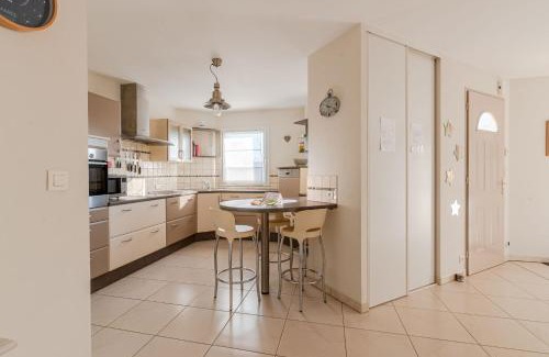 Les Moutiers-en-Retz Casa | La Retzienne - Parking - Jardin