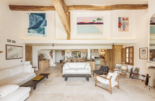 Ramatuelle Villa | La Ribote, view of the village of Ramatuelle