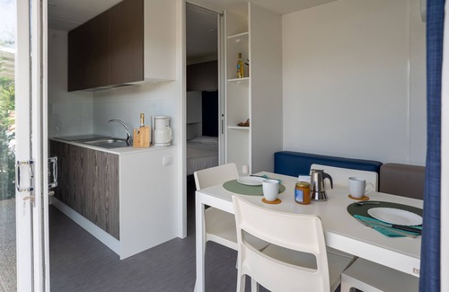 Bardolino Alquiler De RV | La Rocca Camping Village