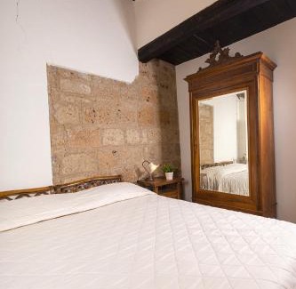 Civita di Bagnoregio Apartamento | La Rocca - Palazzo Pallotti