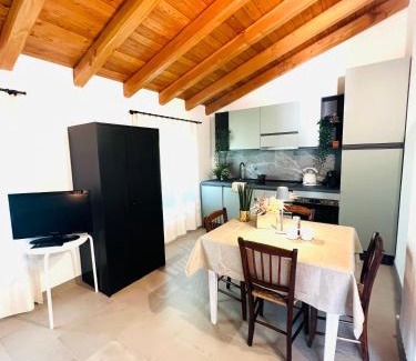 Guiglia Apartamento | La Rocchetta B&B