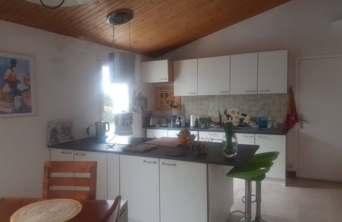 La Jarrie Casa | La Rochelle-Chatelaillon,property equipped With a Pool and a Garden of 400m²