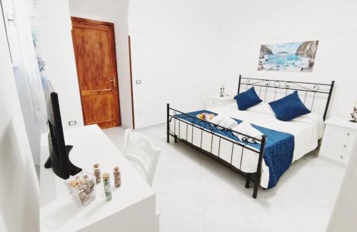 Termini Cama Y Desayuno | La Rondine B&B