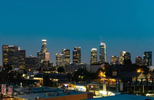 Historic Filipinotown Casa | La Rooftop Paradise 2