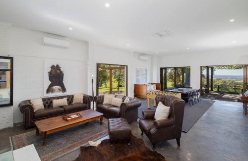 Pokolbin Casa | La Roseraie - Elegant Hunter Valley Vines Homestead