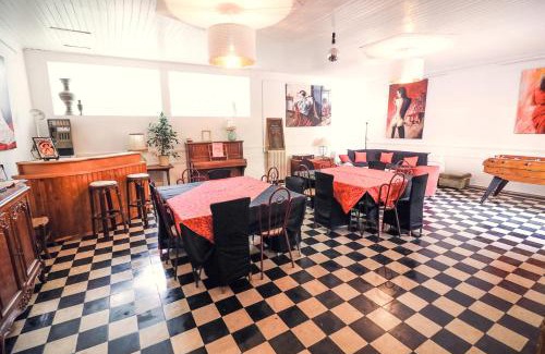 Lodeve Casa | La Roseraie
