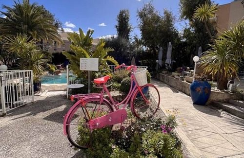 Vence Casa | LA Roseraie Ouvert Toute L Annee Avec Petit Dejeuner