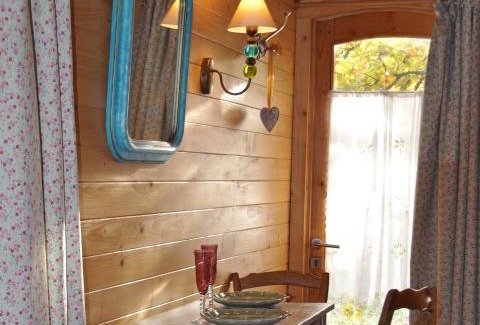 Mazan Casa | La roulotte Chic et Boheme