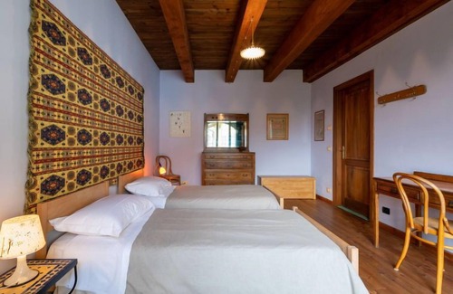 Cossano Belbo Casa | Casa de vacaciones La Rovere en Cossano Belbo - 16 personas, 7 dormitorios