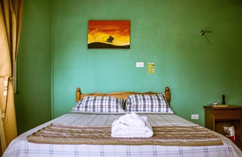 San Ignacio Casa | LA's Guest House