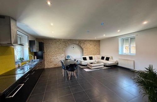 Sennece-les-Macon Casa | La Sennecéenne