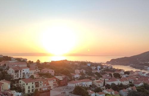 Port-Vendres Cama Y Desayuno | La sentinelle du cap Bear