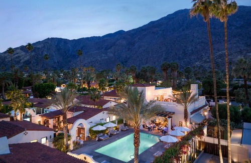 Historic Tennis Club Hotel | La Serena Villas