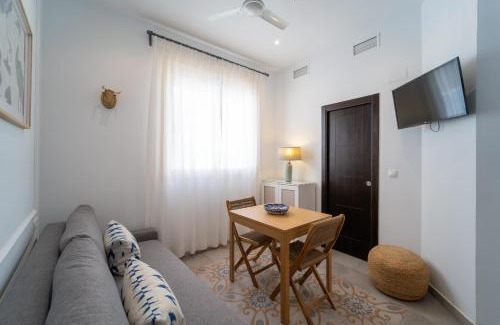 Lagunillas Casa | La Siesta de Picasso