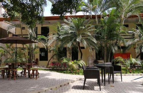 Jaco Hotel | La Sirena Playa Jacó