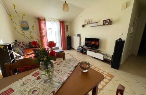 Perivolion Apartamento | La Soffitta di Bampina