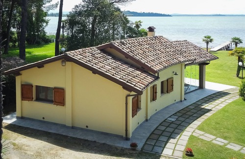 San Feliciano Casa | La Spiaggia by Interhome