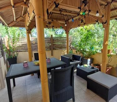 Quissac Casa | La Studette d'Eve 10m2, Grand parking et terrasse 18m2