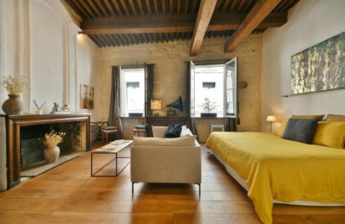 Uzes Apartamento | "La Suite" 3 Etoiles