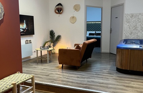 Muret Apartamento | La Suite, Avec Jacuzzi & Sauna