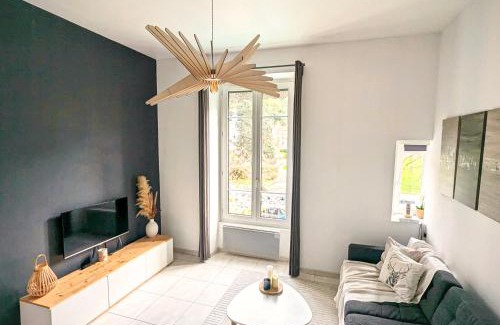 Uriage-les-Bains Apartamento | La Suite Côté Parc (Superbe T2 classé 4*)