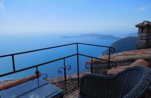 Old Town Cama Y Desayuno | La Suite du Village d'Eze