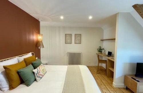 Sainte-Mere-Eglise Cama Y Desayuno | La suite