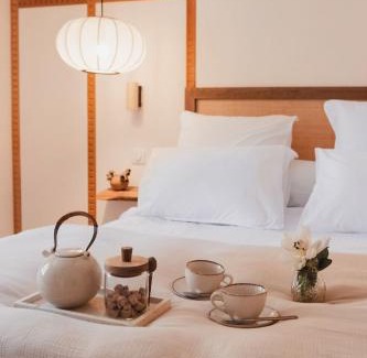 Uzes Apartamento | La suite Kyoto, appartement privé Uzès