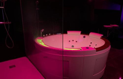 Riom Apartamento | La Suite Marylin, Loft de 90m2 avec Sauna et Jacuzzi