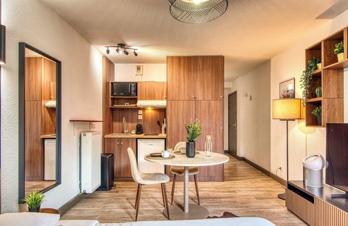 Les Poulettes Apartamento | La Suite Yak - Très beau studio - Charpennes-Tonkin