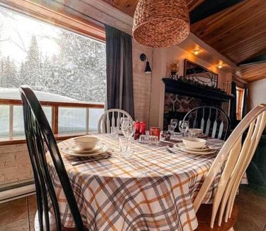 Saint Donat Casa | La Tanière - Retraite en nature avec foyer au bois