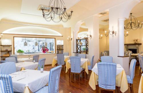 Laurito Casa | La Taverna del Leone