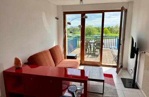 Socourt Apartamento | La Terrasse vue étangs, Babyfoot, jeux de société by BookingFuté