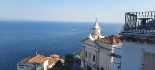 Raito Casa | La Terrazza di Anna