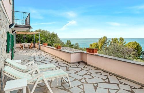 Pugliola Apartamento | La terrazza sul mare Private parking AC Big terrace