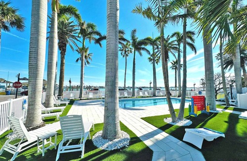Pass-a-Grille Historic District Apartamento | La Tortuga Historic Downtown Pass A Grille St Pete Beach 3