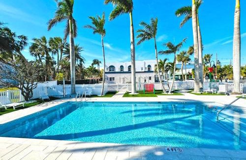 Pass-a-Grille Historic District Apartamento | La Tortuga Historic Pass A Grille St Pete Beach 6