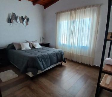 Villa Yacanto Chalet De Esquí | La Toscana