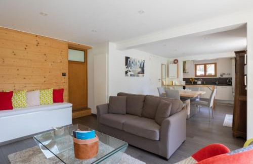 Thones Apartamento | La Tour 74