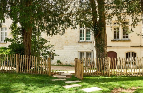 Ballan-Mire Casa | La Tourelle at the Commanderie de Ballan