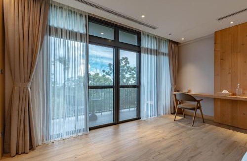 Donghe Casa | La Tree 普椿農場木子莊園