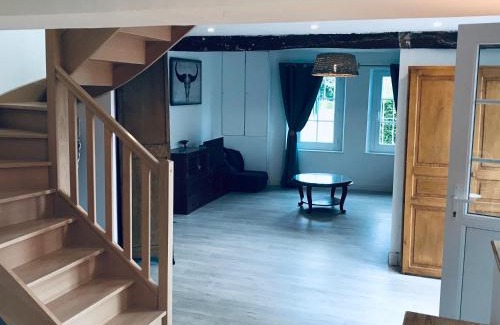 Noyers Saint Martin Casa | La Treille