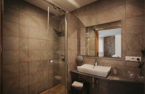Ripoll Casa | La Trobada Hotel Boutique