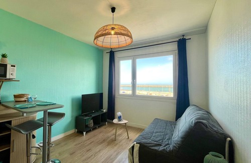 Port Apartamento | La Vague vue sur l'Antre du dragon