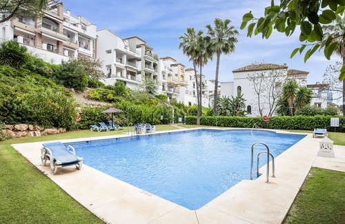 Benahavis Apartamento | La Vida Dorada | Apartamento con jardín