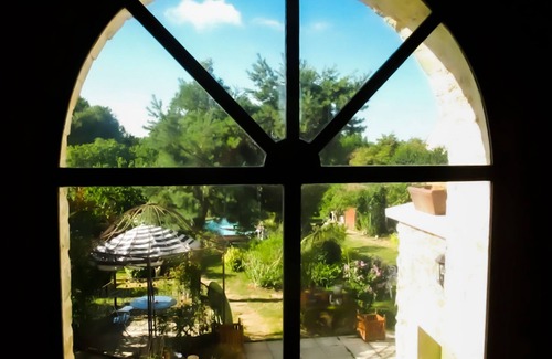 Suisnes Casa | LA VIDA ES HERMOSA - VILLA (con piscina) CERCA DE PARÍS Y DISNEYLAND.
